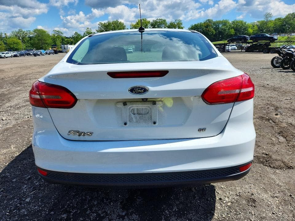 2018 FORD FOCUS SE 6