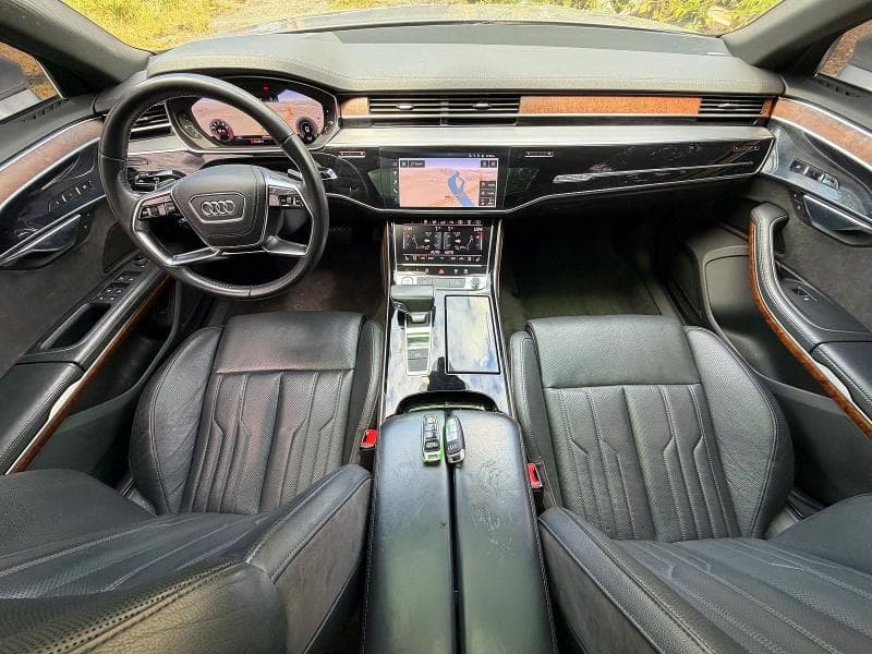 2019 AUDI A8 L 9