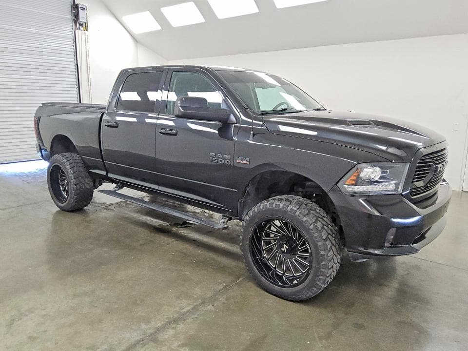 2017 RAM 1500 SPORT 4