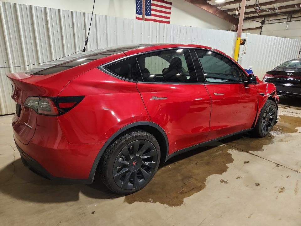 2023 TESLA MODEL Y 3