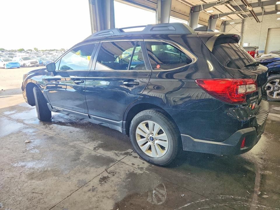 2018 SUBARU OUTBACK 2.5I PREMIUM 2