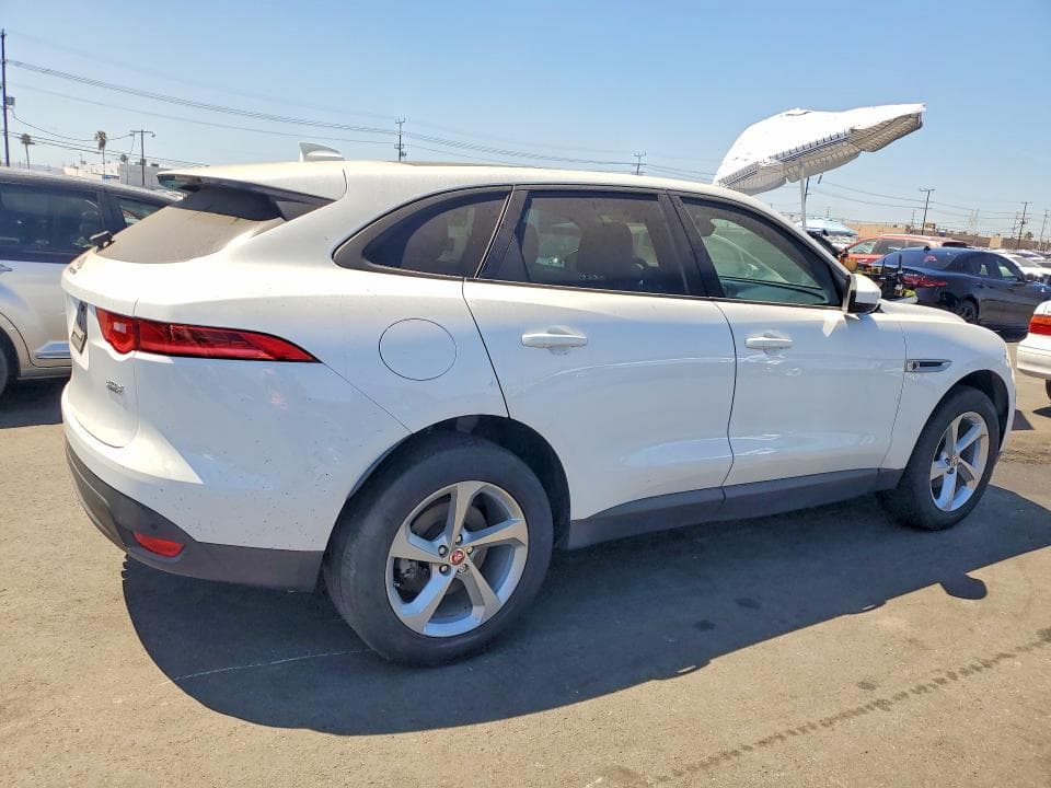 2017 JAGUAR F-PACE PREMIUM 3