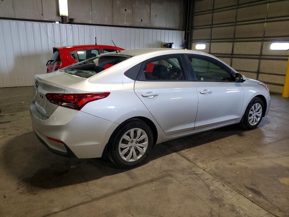2020 HYUNDAI ACCENT SE 3