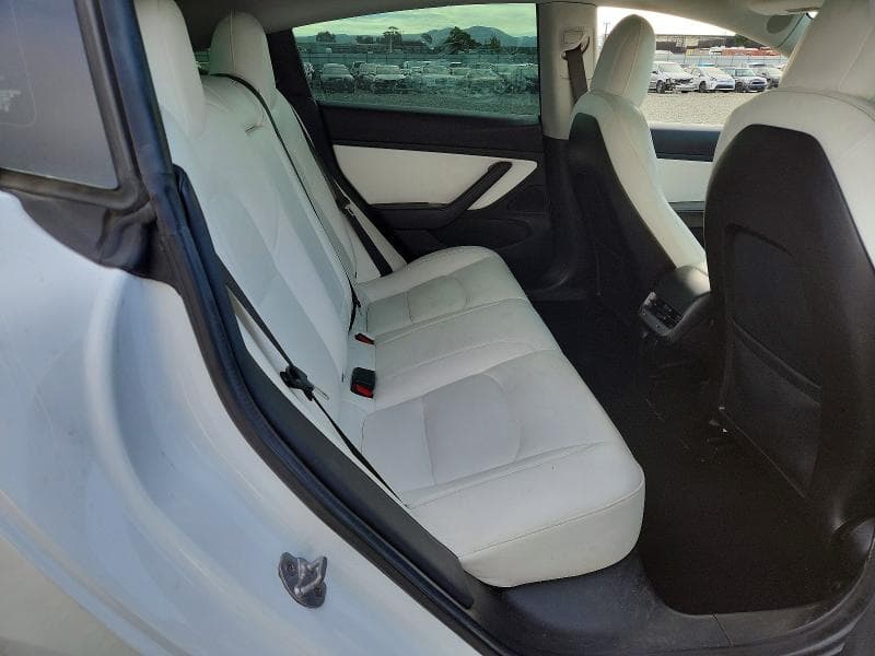 2019 TESLA MODEL 3 10