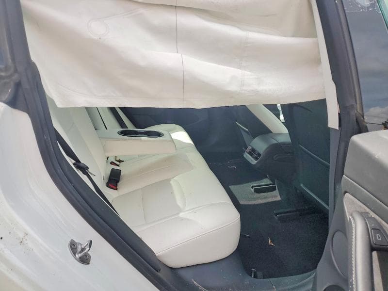 2022 TESLA MODEL 3 10
