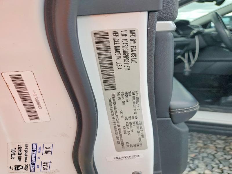 2023 JEEP GRAND CHEROKEE LIMITED 12