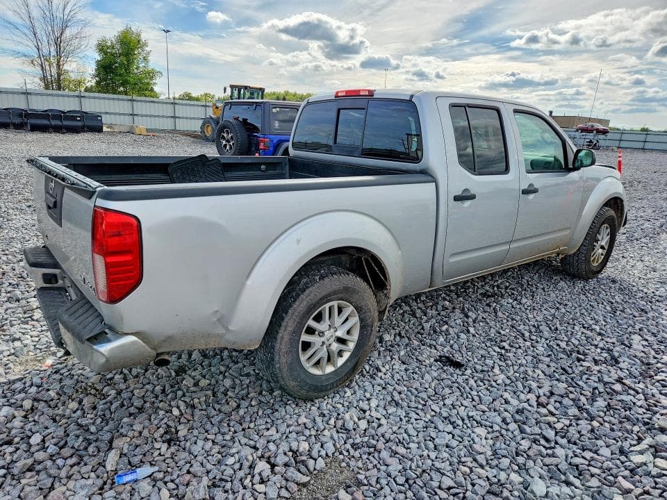 2017 NISSAN FRONTIER SV 3