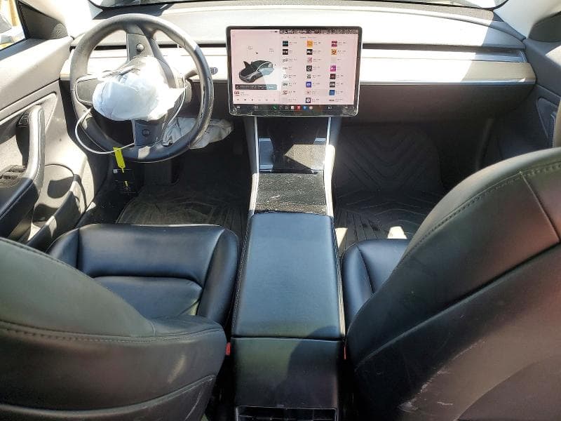 2019 TESLA MODEL 3 8