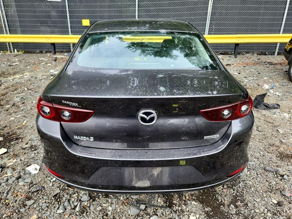 2022 MAZDA 3 SELECT 6