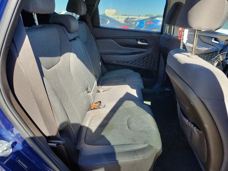 2019 HYUNDAI SANTA FE SE 11