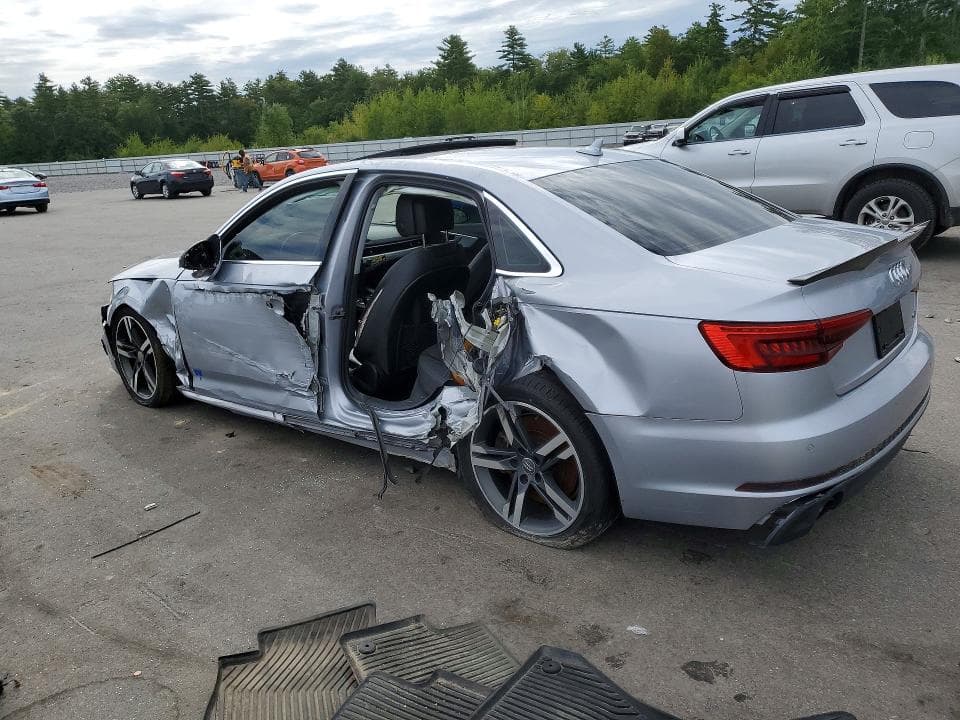 2017 AUDI A4 PREMIUM PLUS 2