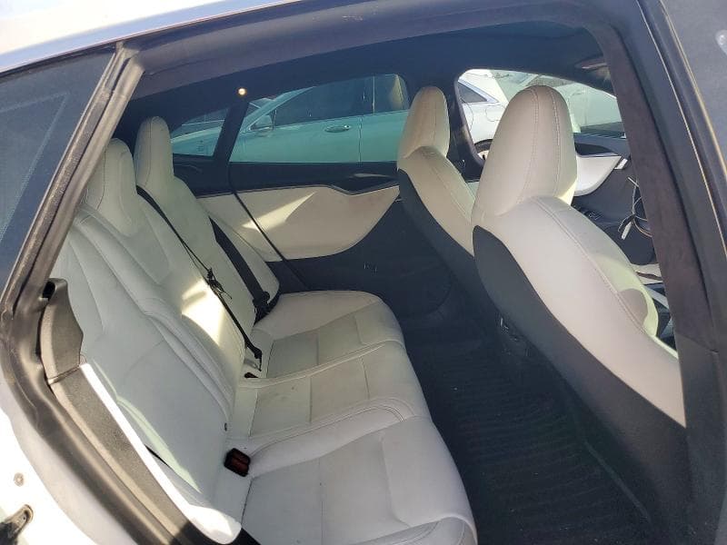 2020 TESLA MODEL S 10