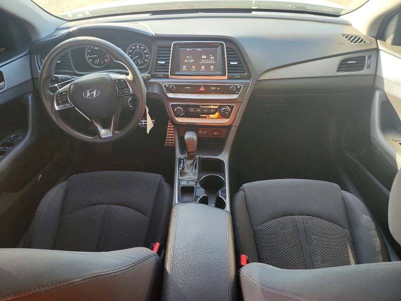 2018 HYUNDAI SONATA SE 8