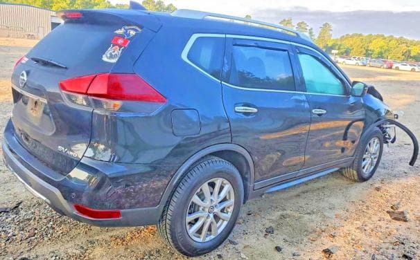 2020 NISSAN ROGUE SV 3