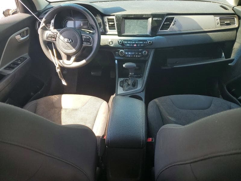 2018 KIA NIRO LX 8