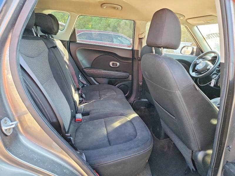 2018 KIA SOUL + 11