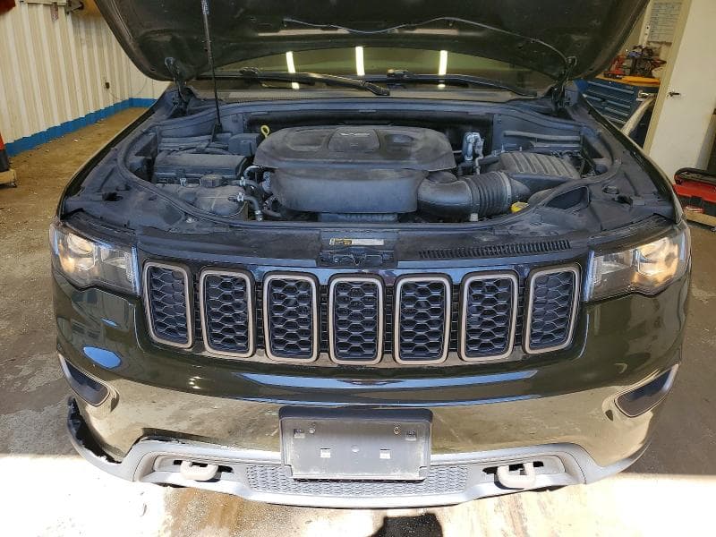 2017 JEEP GRAND CHEROKEE LAREDO 12