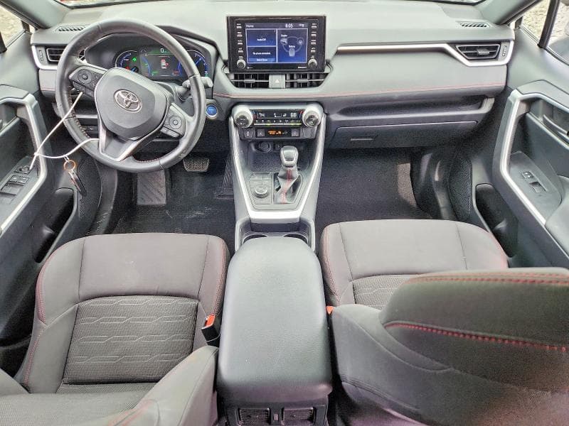 2021 TOYOTA RAV4 PRIME SE 8