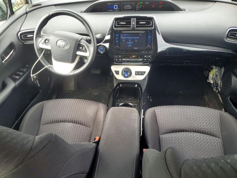 2017 TOYOTA PRIUS PRIME PLUS 8
