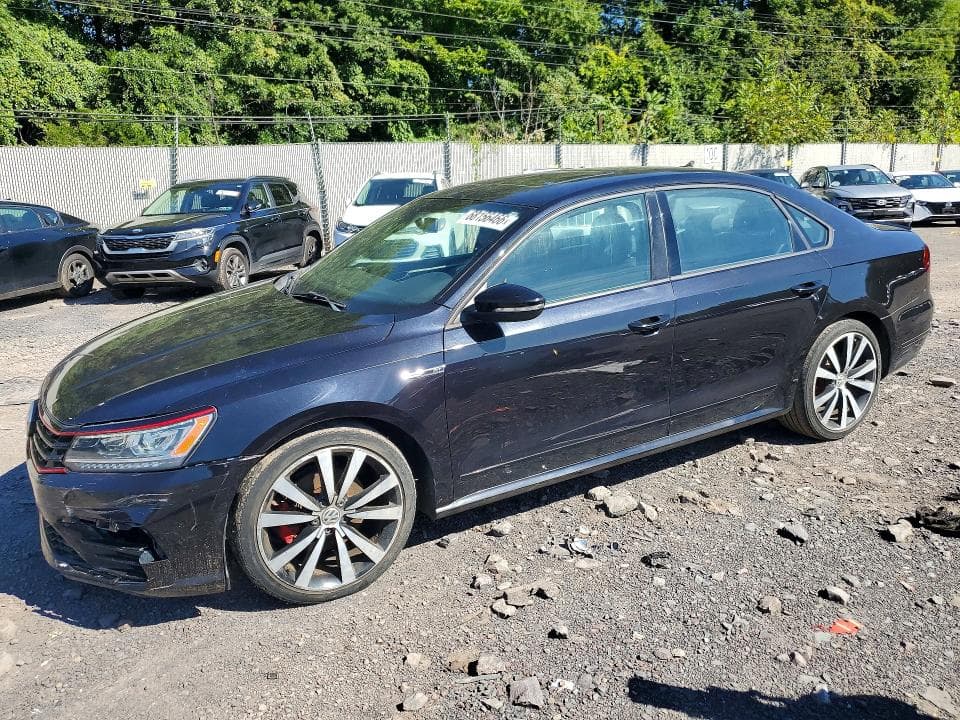 2018 VOLKSWAGEN PASSAT GT - 1