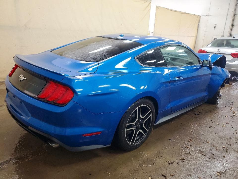 2019 FORD MUSTANG 3