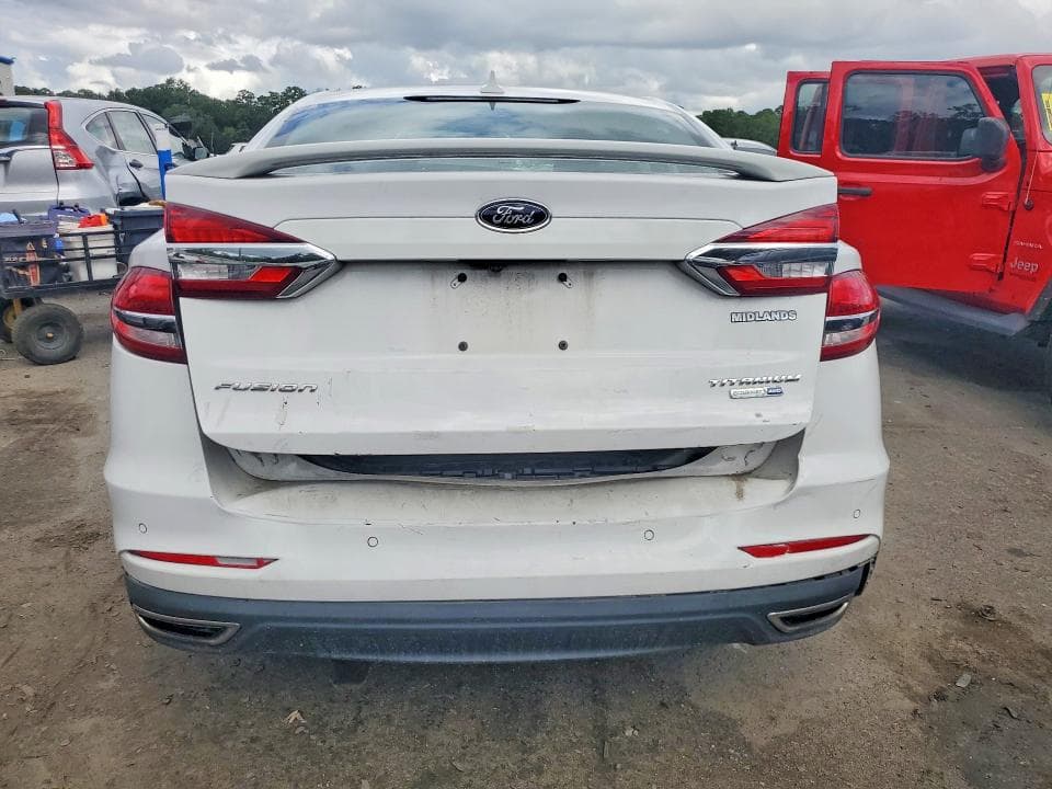 2020 FORD FUSION TITANIUM 6