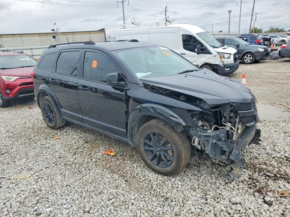 2019 DODGE JOURNEY SE 4