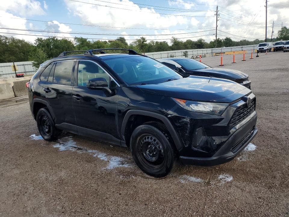 2020 TOYOTA RAV4 LE 4