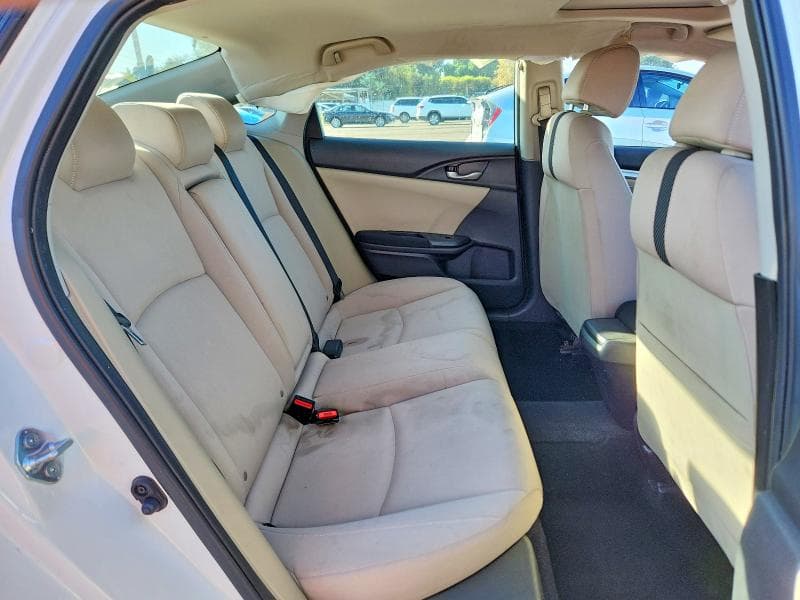 2018 HONDA CIVIC EX 10
