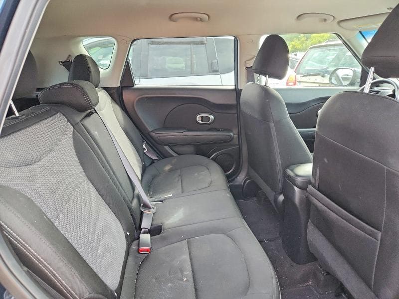 2018 KIA SOUL + 10