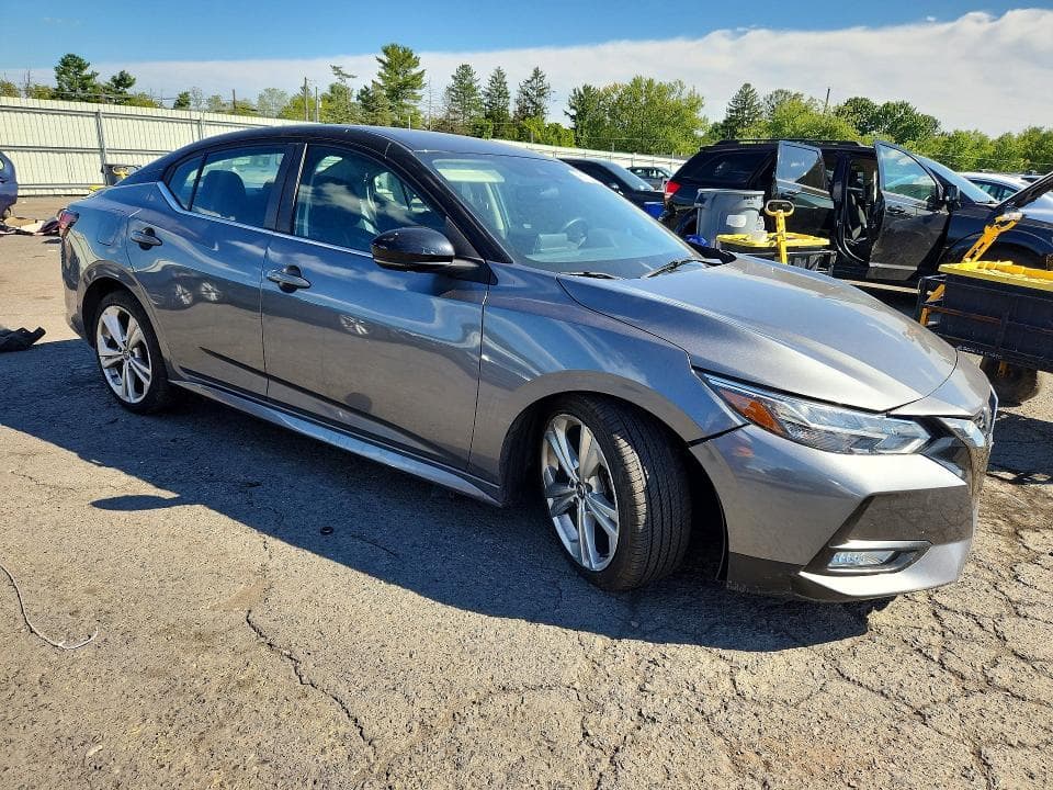 2020 NISSAN SENTRA SR 4
