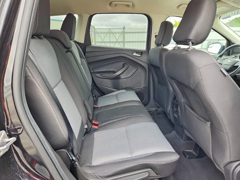 2019 FORD ESCAPE SE 11