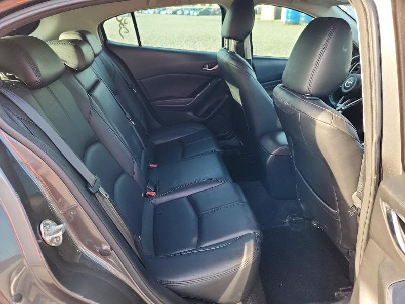 2018 MAZDA 3 TOURING 10