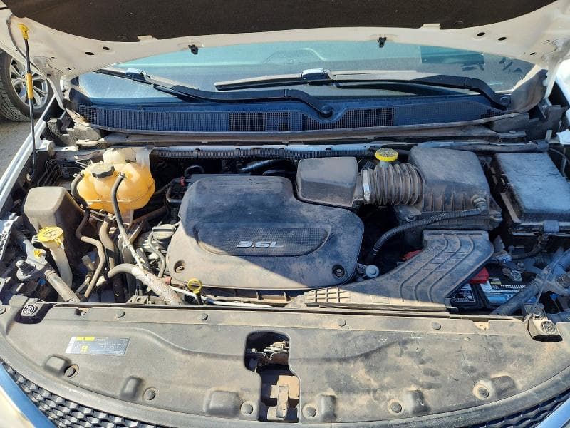 2018 CHRYSLER PACIFICA LIMITED 12