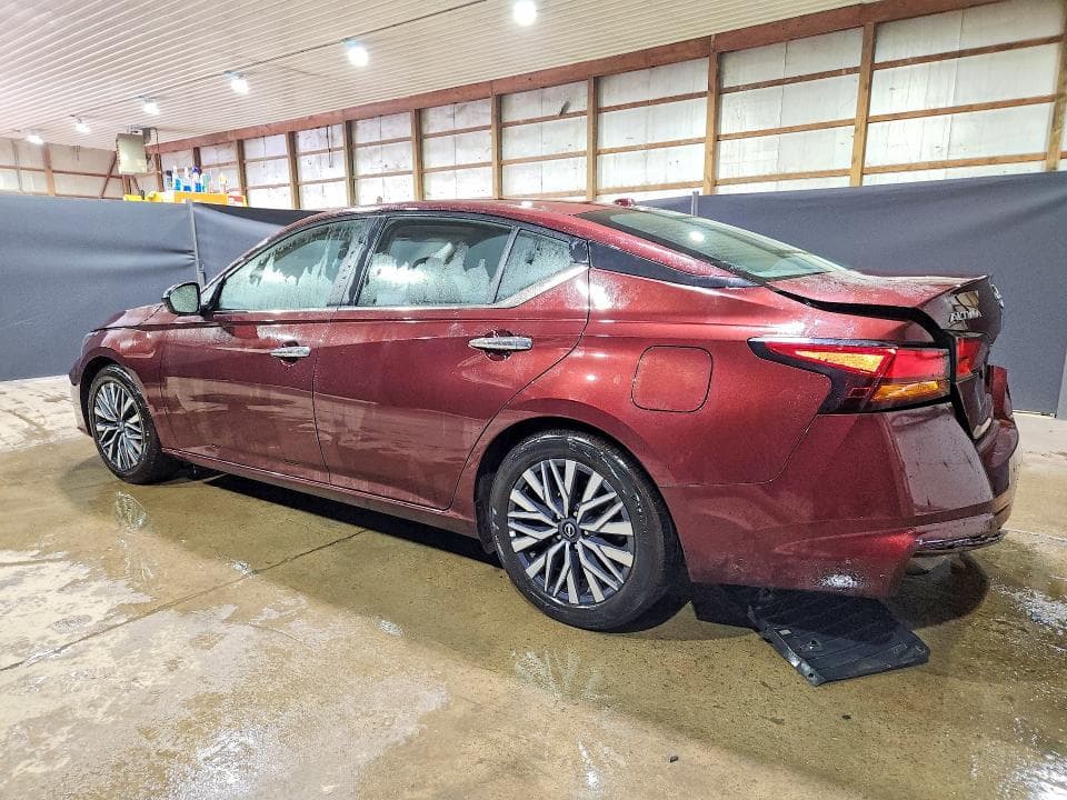 2024 NISSAN ALTIMA SV 2