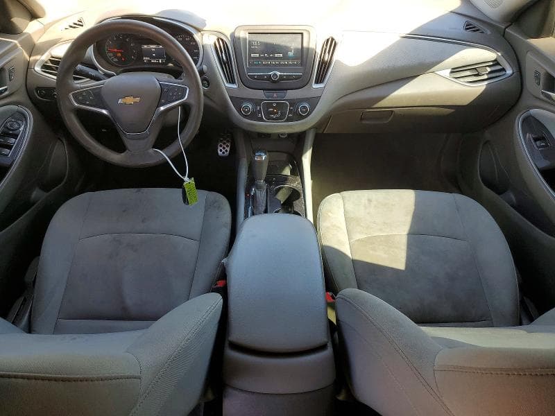 2017 CHEVROLET MALIBU LS 8