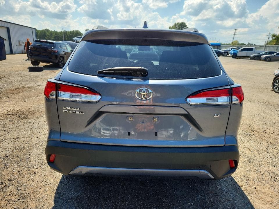 2023 TOYOTA COROLLA CROSS LE 6