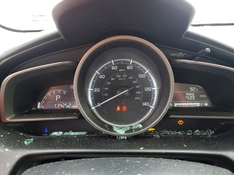 2019 TOYOTA YARIS LE 9
