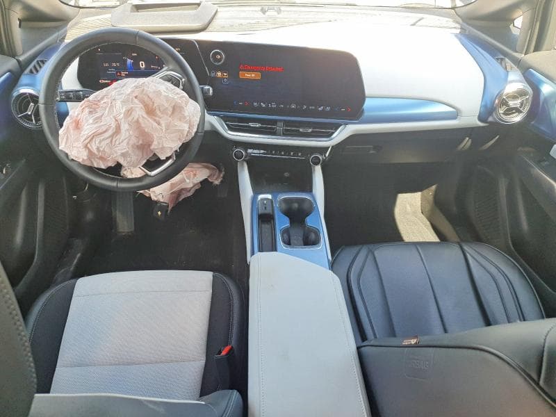 2025 CHEVROLET EQUINOX LT 8