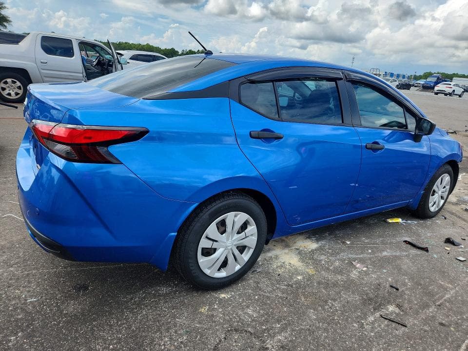 2021 NISSAN VERSA S 3