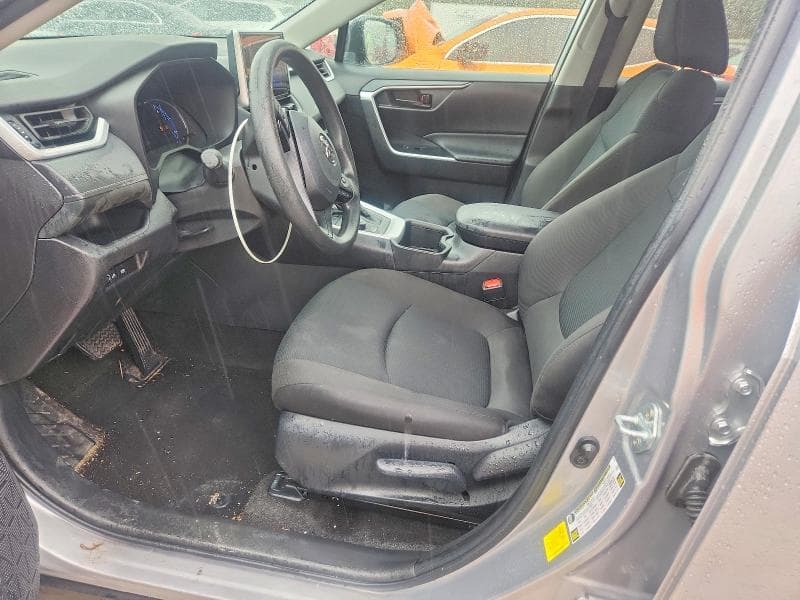 2025 TOYOTA RAV4 LE 7