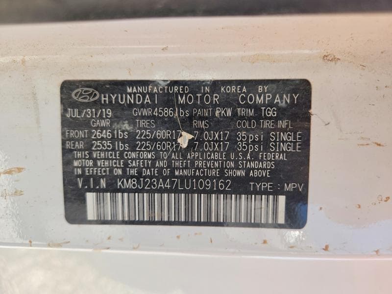 2020 HYUNDAI TUCSON SE 12
