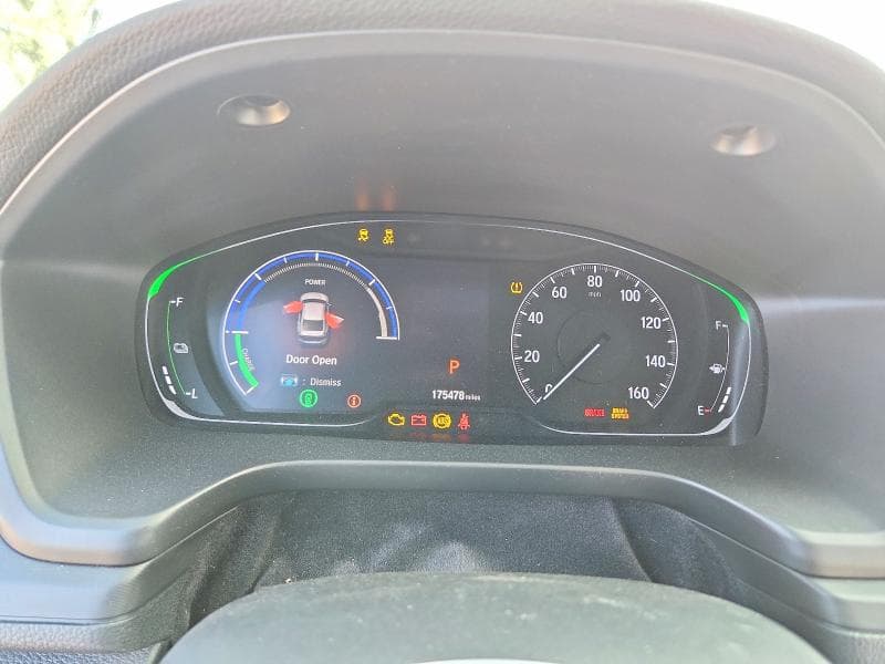 2019 HONDA INSIGHT TOURING 9