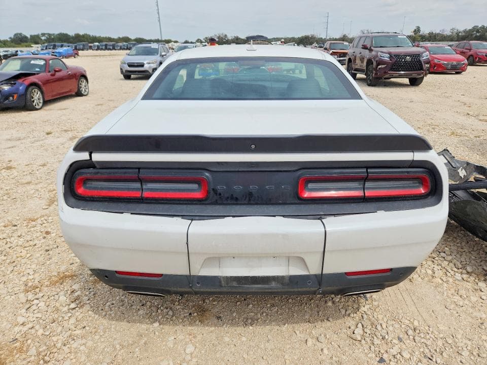 2023 DODGE CHALLENGER SXT 6