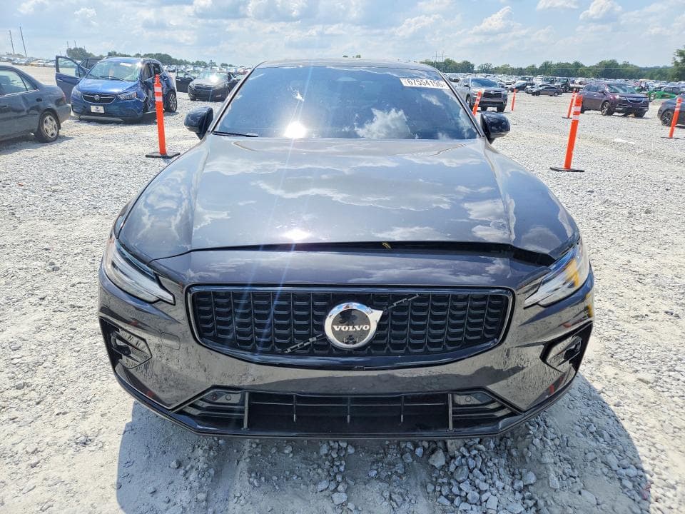 2023 VOLVO S60 PLUS 5