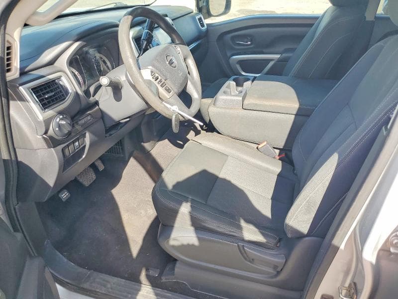 2017 NISSAN TITAN S 7