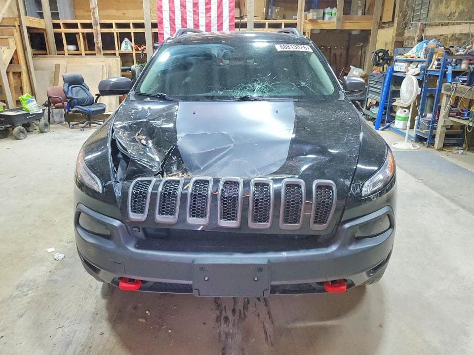 2017 JEEP CHEROKEE TRAILHAWK 5