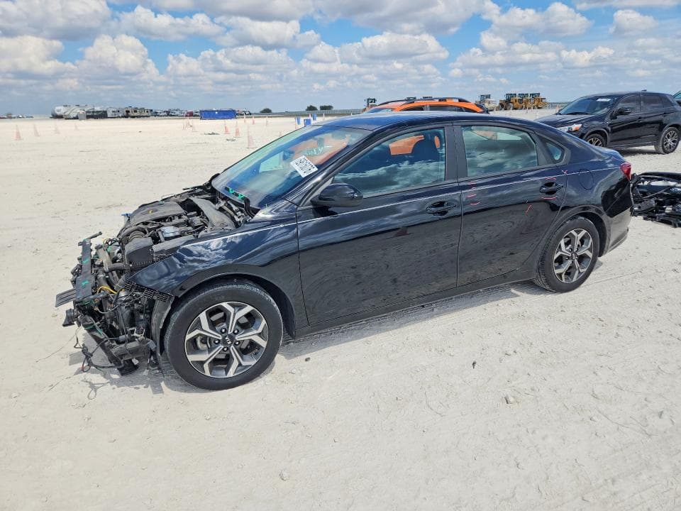 2021 KIA FORTE LXS