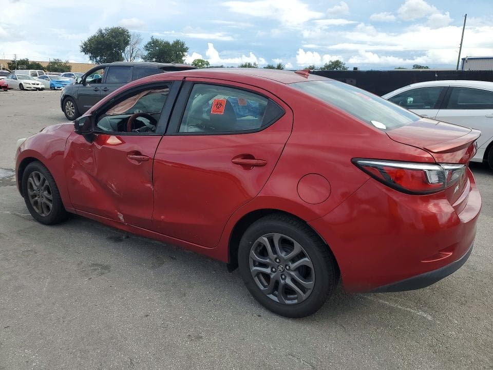 2019 TOYOTA YARIS LE 2