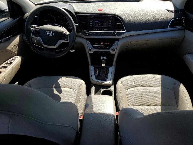 2018 HYUNDAI ELANTRA SE 8